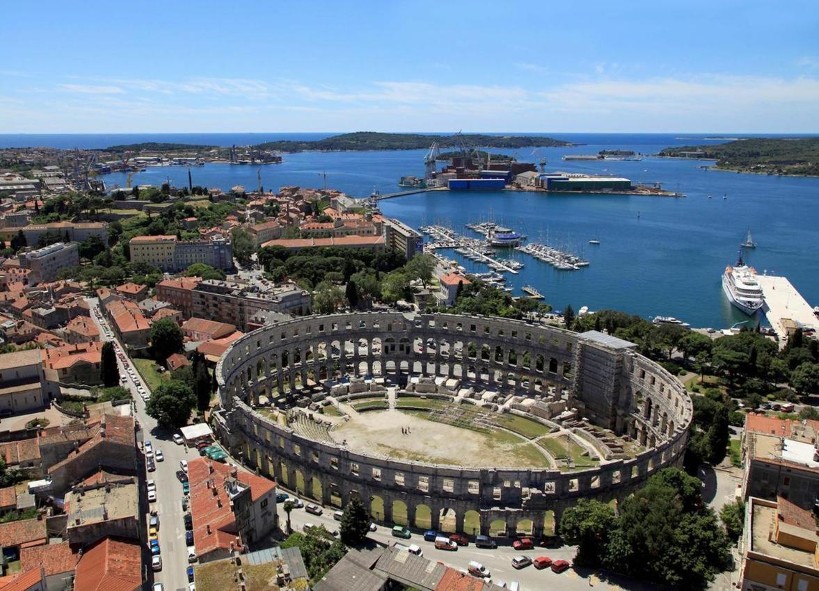 Apartman Antonija Пула Екстер'єр фото